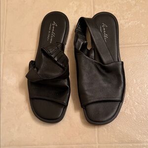 Women's Black Leather Sandals